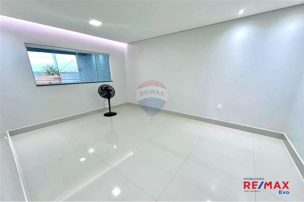 Casa - Venda - Taguatinga , Distrito Federal - 13 - 880411017-29