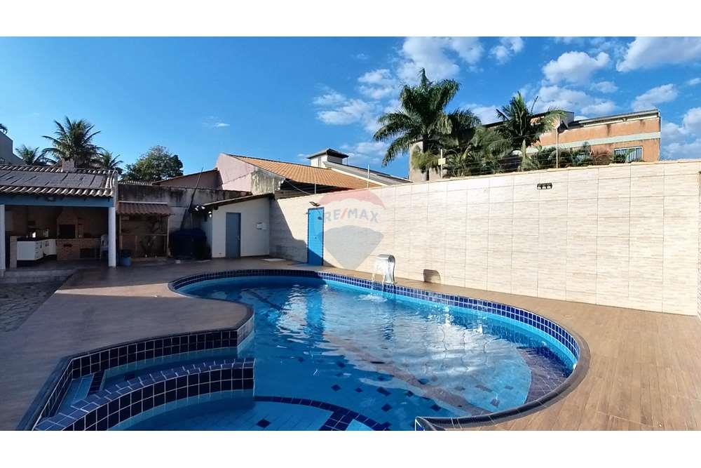 Casa de Condomínio - Venda - Vicente Pires , Distrito Federal - IMG_20240708_162309_00_merged.jpg - 880341171-51