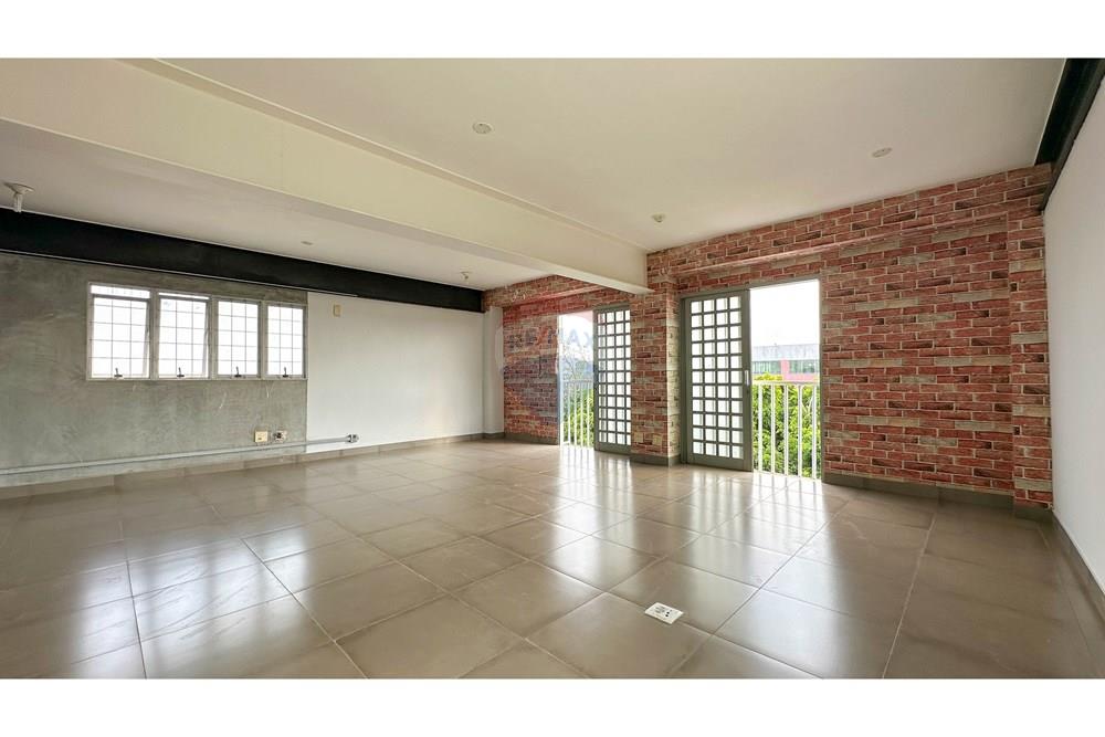 Prédio - Venda - Setor Industrial , Distrito Federal - IMG_6472.jpg - 880131015-53