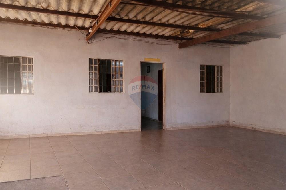 Casa - Venda - Santa Maria , Distrito Federal - ChatGPT Image 11 de jan. de 2026, 22_02_59.jpg - 880391076-13