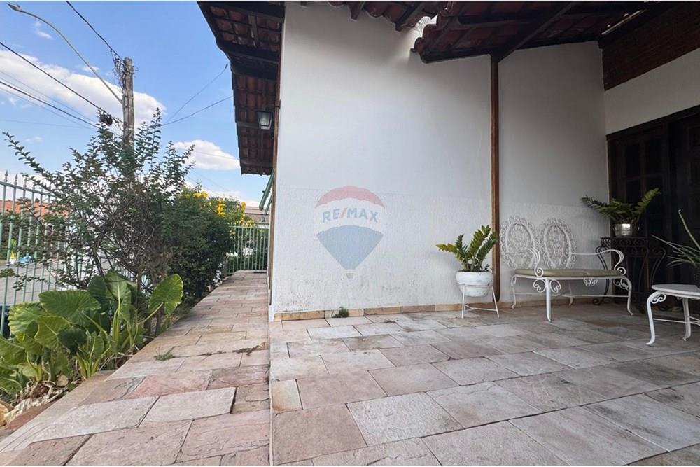 Casa - Venda - Brasília , Distrito Federal - Vista entrada.jpeg - 880241073-4