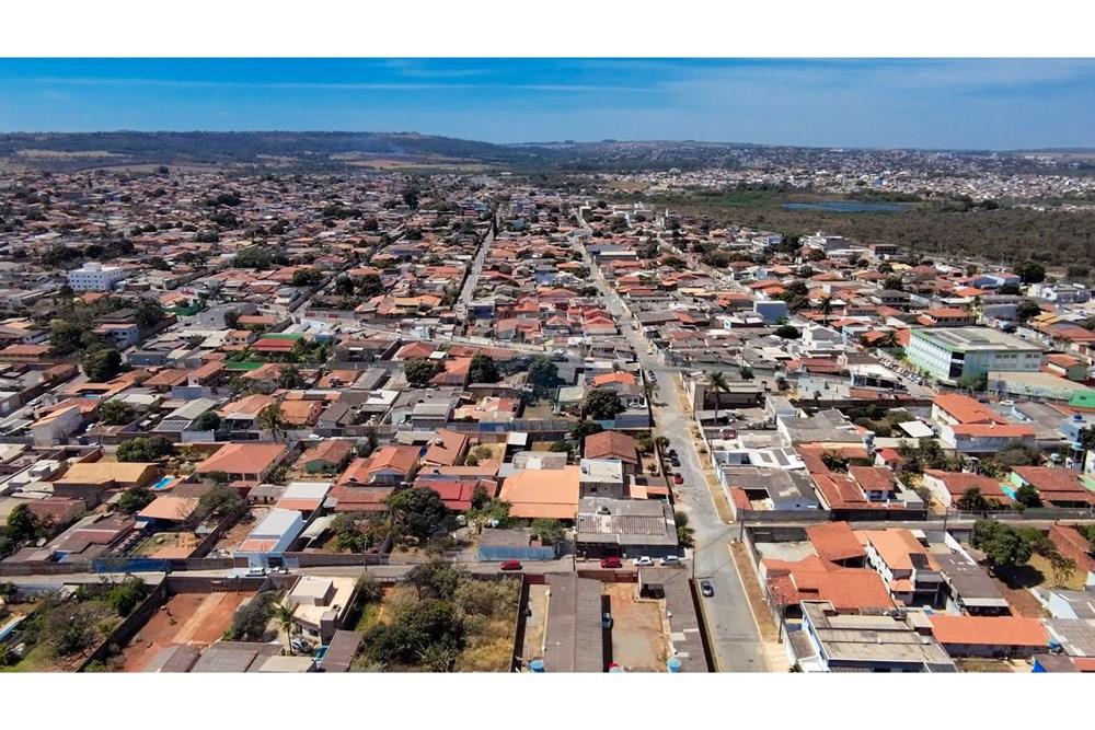 Casa - Venda - Sobradinho , Distrito Federal - 2025-08-15-12-15-50-494.jpg - 880331120-9