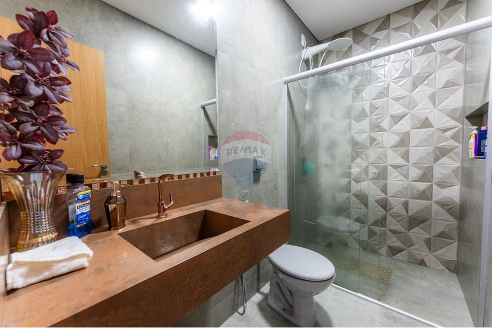 Casa de Condomínio - Venda - Brasília , Distrito Federal - WhatsApp Image 2025-12-18 at 05.27.02 (2).jpeg - Banheiro - 880461004-150