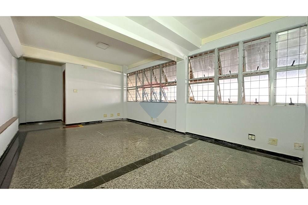 Prédio - Venda - Setor Industrial , Distrito Federal - IMG_6395.jpg - 880131015-53