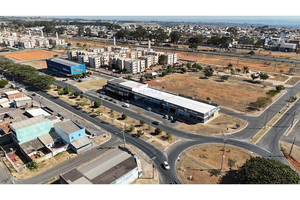 Ponto Comercial/ Loja - Venda - Riacho Fundo , Distrito Federal - dji_fly_20250819_150114_0012_1755652361850_photo.jpg - 880351037-55