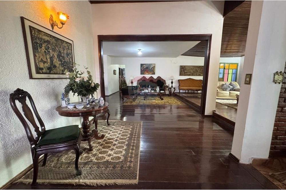 Casa - Venda - Brasília , Distrito Federal - Sala x Entrada.jpeg - 880241073-4