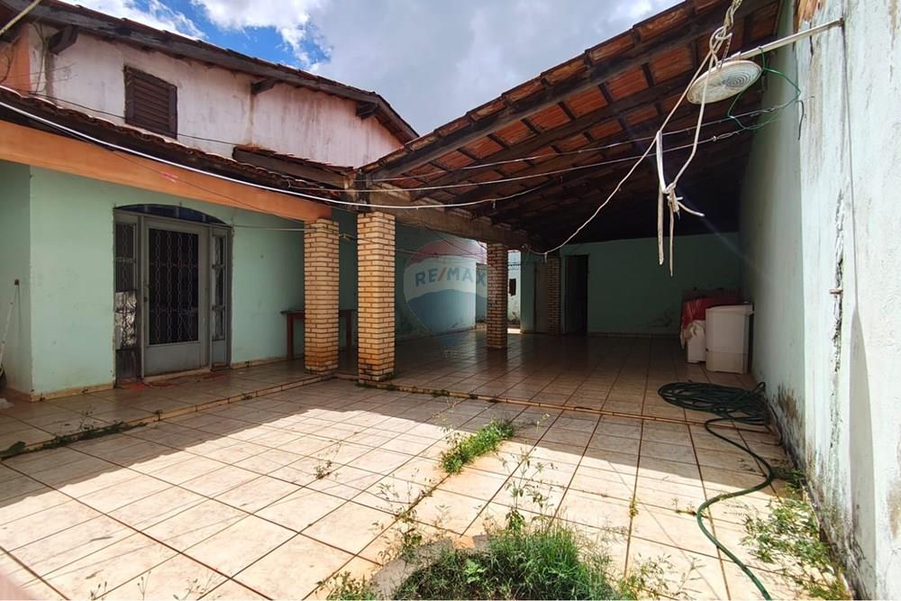 Casa de Condomínio - Venda - Vicente Pires , Distrito Federal - 33. WhatsApp Image 2026-03-29 at 15.45.06 (1)ÁREA GOURMET4.jpeg - 880221055-42