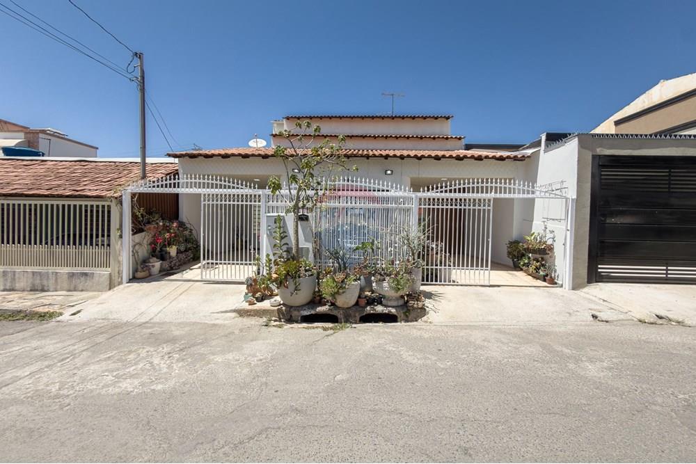 Casa - Venda - Guara , Distrito Federal - 04102025-IMG_0107 2.jpg - 880221008-96