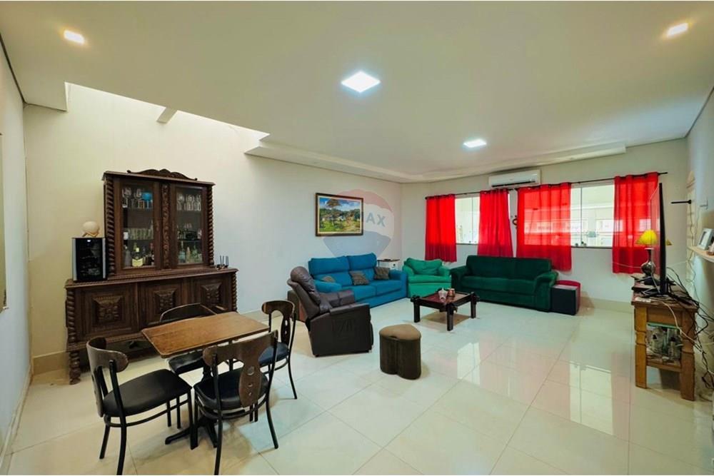 Sobrado - Venda - Guara , Distrito Federal - WhatsApp Image 2025-10-01 at 22.16.06-2.jpeg - 880391011-956