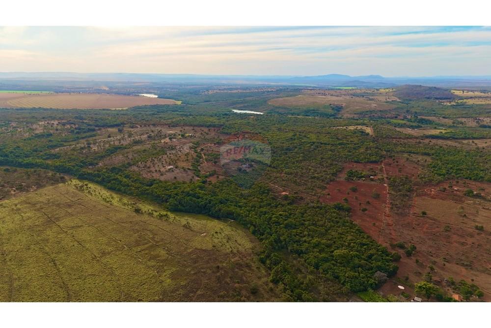 Chácara / Sítio / Fazenda - Venda - Paracatu , Minas Gerais - dji_fly_20250718_163630_0034_1752955288530_photo.jpg - 880351093-2