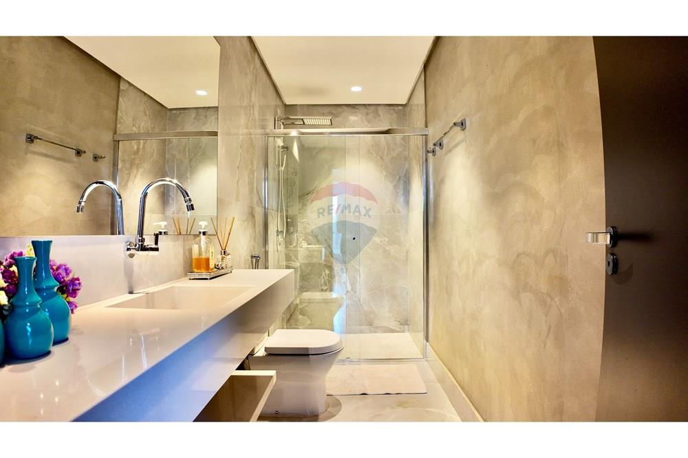 Casa - Venda - Brasília , Distrito Federal - DJI_20250901152213_0094_D.jpg - Banheiro - 880461004-37