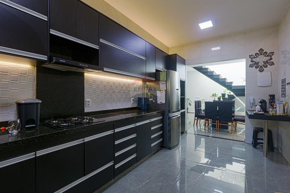 Casa - Venda - Brasília , Distrito Federal - Cozinha - 001.jpg - 880251012-76