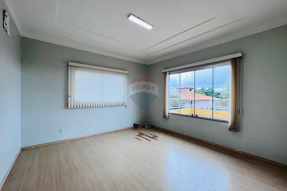 Casa de Condomínio - Venda - Vicente Pires , Distrito Federal - WhatsApp Image 2026-03-16 at 09.23.48 (32).jpeg - 880341018-231