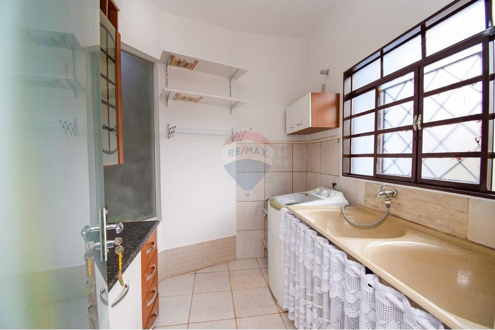 Casa - Alugar - Brasília , Distrito Federal - Lavanderia fechada 1.JPG - 880151004-218