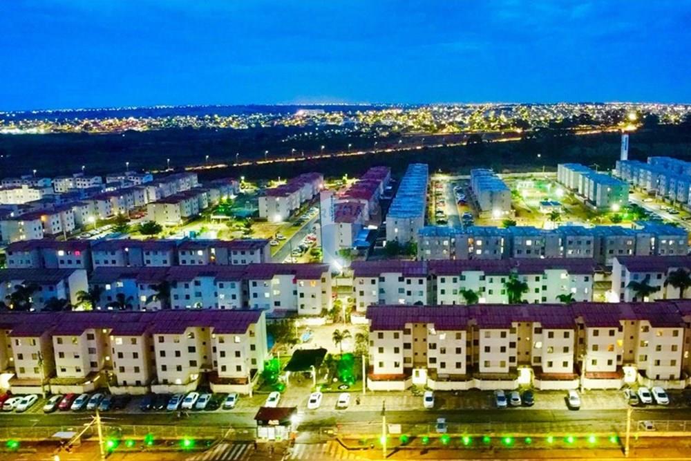 Apartamento - Venda - Santa Maria , Distrito Federal - dji_fly_20250924_182428_221_1758799630455_photo_optimized.jpeg - 880341045-76