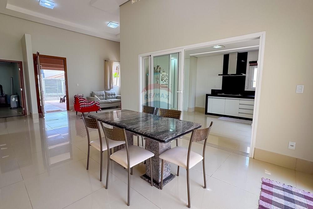 Casa de Condomínio - Venda - Sobradinho , Distrito Federal - IMG_9907.jpg - 880111068-34