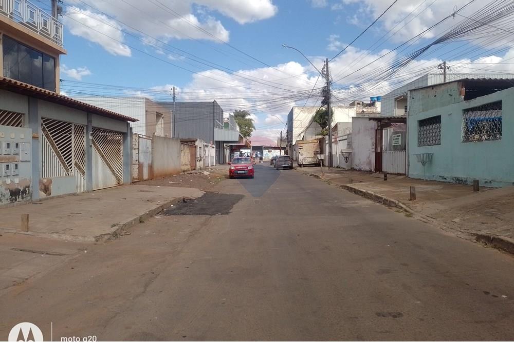 Sobrado - Venda - Ceilandia , Distrito Federal - IMG_20250901_151755.jpg - 880401015-18