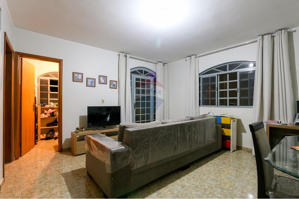 Casa - Venda - Vicente Pires , Distrito Federal - Sala 02 - 003.jpg - 880251012-49