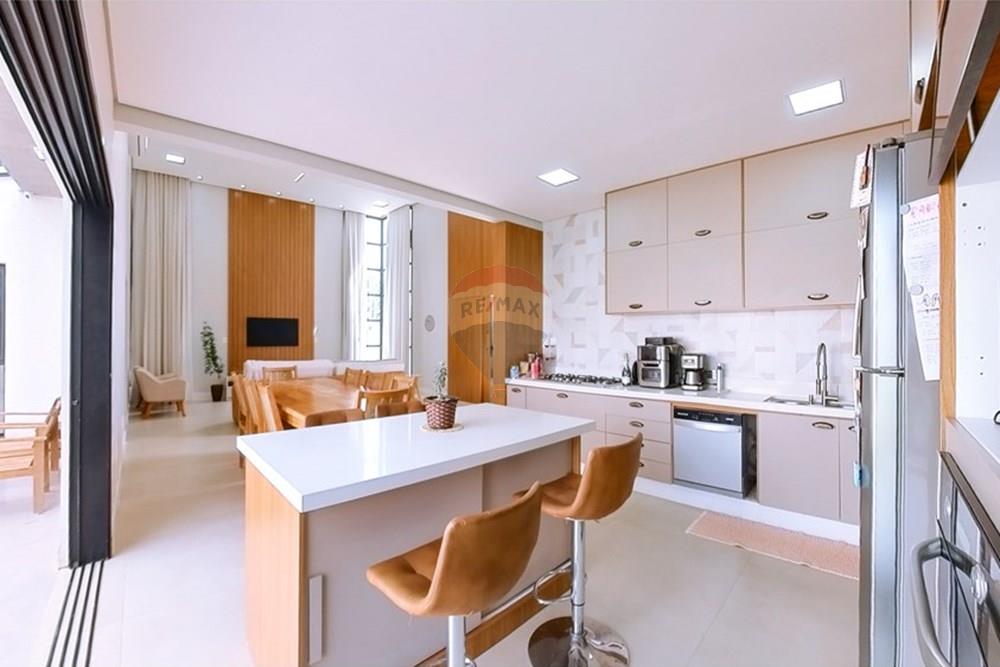 Casa de Condomínio - Venda - Alphaville , Distrito Federal - IMG_20260306_143611_00_merged.jpg - Fachada - 880261141-19