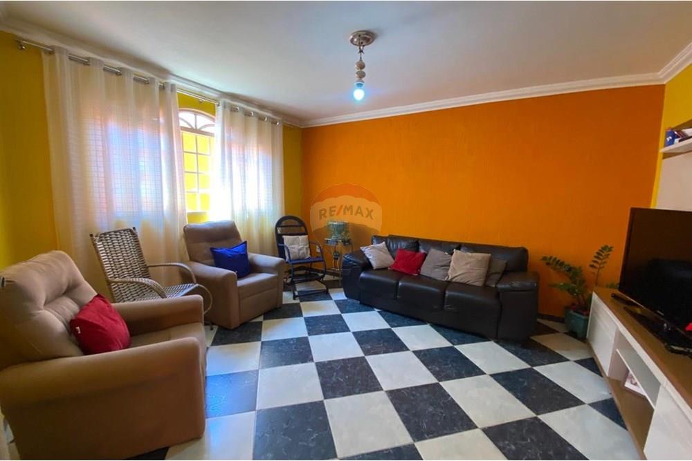 Sobrado - Venda - Riacho Fundo , Distrito Federal - Imagem do WhatsApp de 2025-10-07 à(s) 12.40.17_3fae7149.jpg - 880201060-1