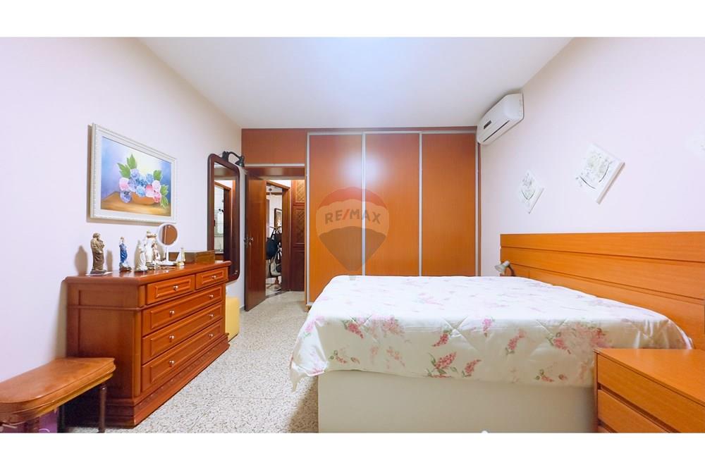 Casa - Venda - Sobradinho , Distrito Federal - Suíte Ar condicionado .jpg - 880341013-76