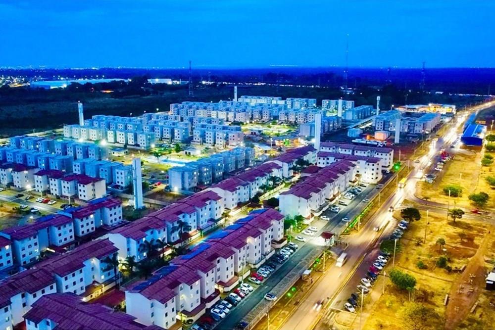 Apartamento - Venda - Santa Maria , Distrito Federal - dji_fly_20250924_182202_218_1758799642736_photo_optimized.jpeg - 880341045-76