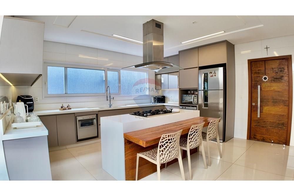 Casa de Condomínio - Venda - Vicente Pires , Distrito Federal - DJI_20250624094728_0784_D.jpg - 880411024-31