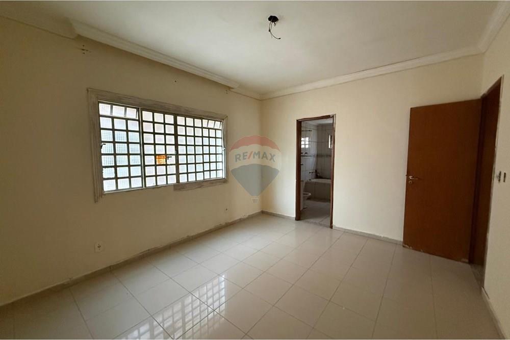 Casa - Venda - Guara , Distrito Federal - WhatsApp Image 2026-03-16 at 10.56.14 (3).jpeg - 880431009-4