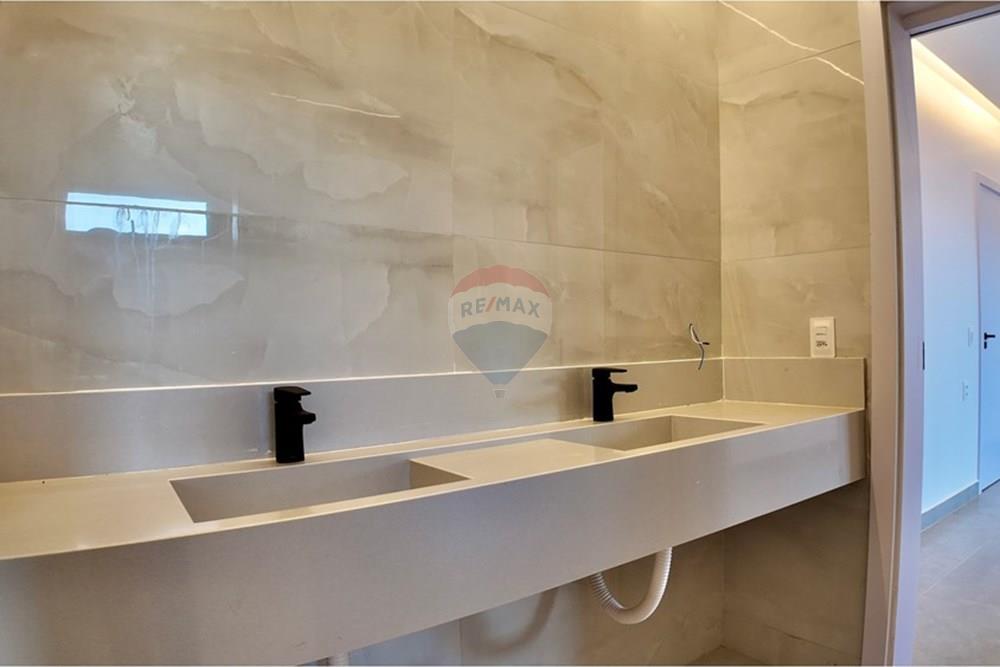 Casa de Condomínio - Venda - Brasília , Distrito Federal - DJI_20241003163506_0985_D.jpg - Banheiro - 880261134-35