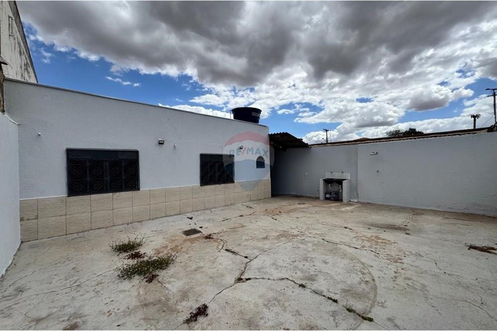 Casa - Venda - Ceilandia , Distrito Federal - PHOTO-2025-09-10-10-14-47 5.jpg - 880241029-42