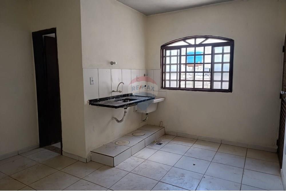 Sobrado - Venda - Ceilandia , Distrito Federal - cozinha e area de serviu]cos 30 m².jpg - 880341022-111