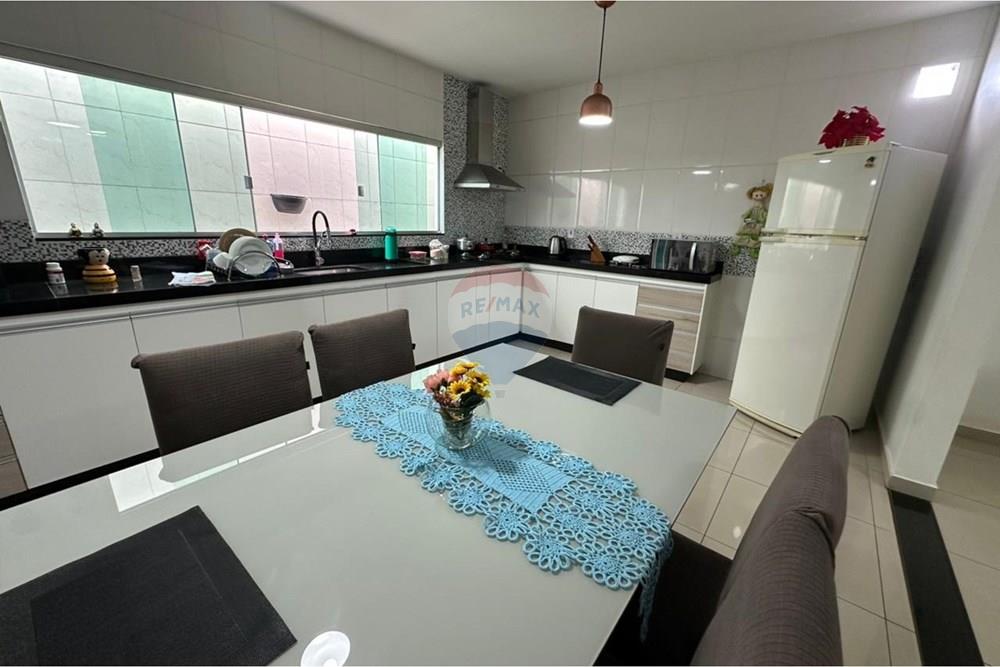 Casa - Venda - Riacho Fundo , Distrito Federal - WhatsApp Image 2026-01-27 at 10.17.21 (2).jpeg - 880231196-4