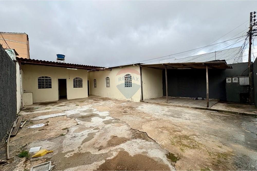 Casa - Venda - Ceilandia , Distrito Federal - 6c9b52ff-9399-4b9f-8c7c-7840ef664a32.jpg - 880111080-36