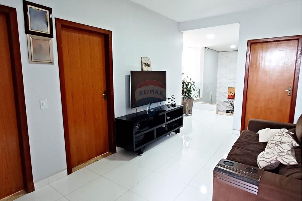 Sobrado - Venda - Vicente Pires , Distrito Federal - InShot_20260304_113232645.jpg.jpeg - 880411043-8