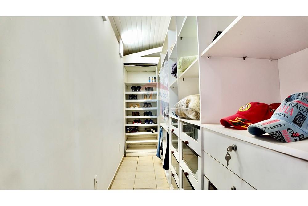 Casa - Venda - Brasília , Distrito Federal - 12 - Suíte Principal - Closet 1.jpeg - 880151004-208