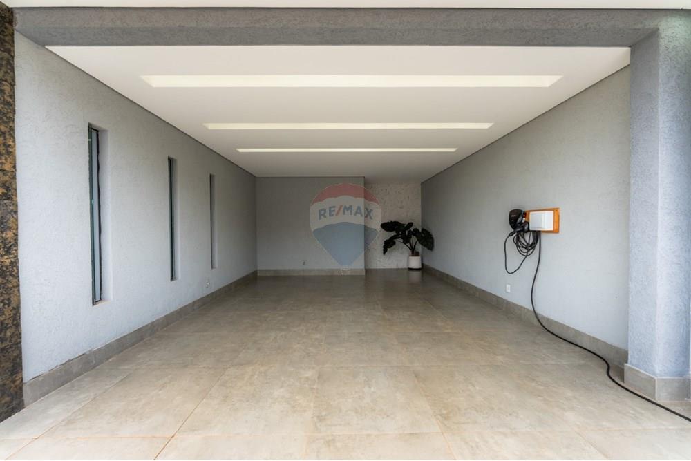 Casa de Condomínio - Venda - Brasília , Distrito Federal - WhatsApp Image 2025-12-18 at 05.27.03.jpeg - Garagem - 880461004-150