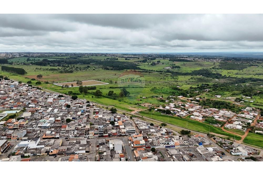 Casa - Venda - Recanto das Emas , Distrito Federal - dji_fly_20260203_102146_0826_1770161984651_photo.jpg - 880351098-1