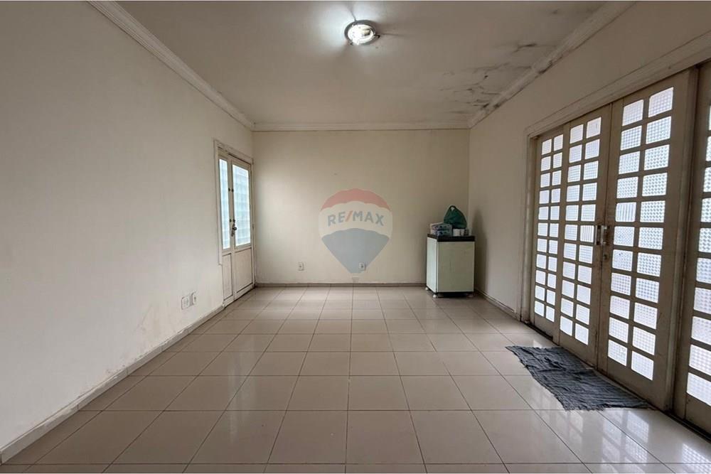 Casa - Venda - Guara , Distrito Federal - WhatsApp Image 2026-03-16 at 10.56.18 (3).jpeg - 880431009-4