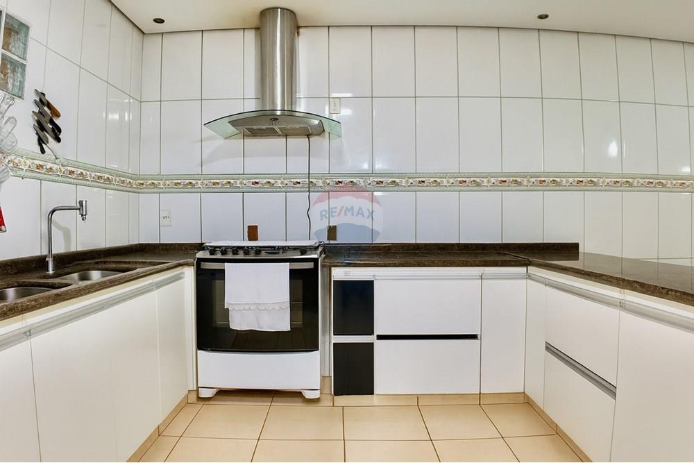 Sobrado - Venda - Taguatinga , Distrito Federal - 35A08C94-BA87-4AFA-BF16-39EA25B2249D.jpg - 880231061-46