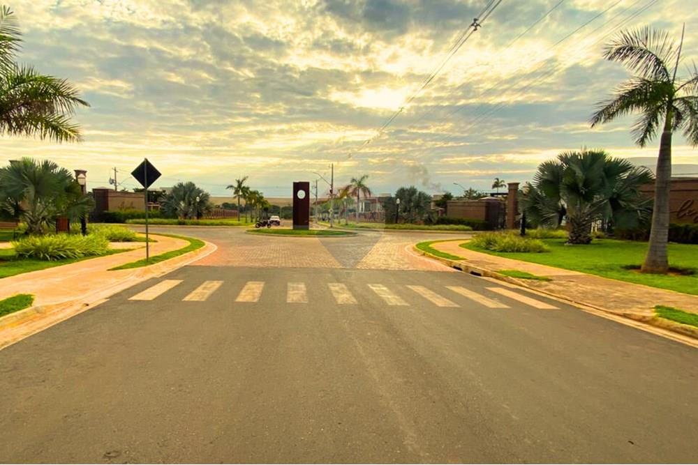 Terreno - Venda - Brasília , Distrito Federal - Lateral com metragem  (6).jpg - 880161011-64