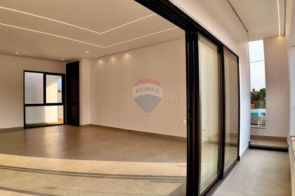 Casa de Condomínio - Venda - Brasília , Distrito Federal - DJI_20241003165505_0046_D.jpg - Varanda - 880261134-35