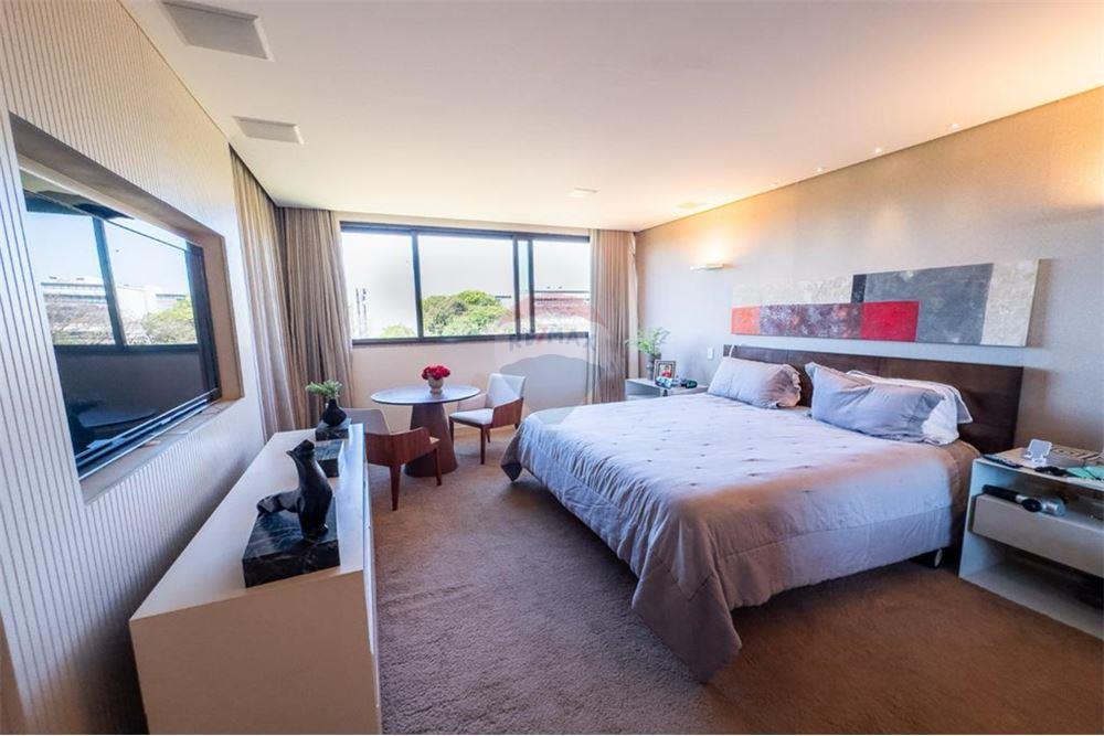 Apartamento - Venda - Brasília , Distrito Federal - 31 - 880241011-269