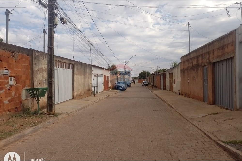 Casa - Venda - Ceilandia , Distrito Federal - Imagem do WhatsApp de 2025-09-24 à(s) 12.08.02_0735e03d - Copia (2).jpg - 880401015-13