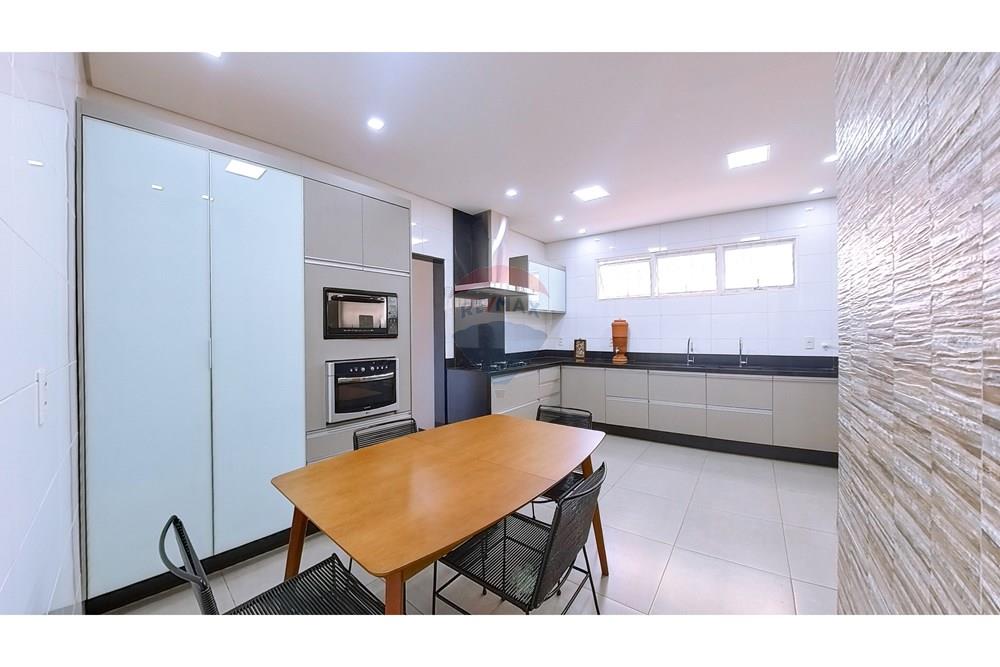 Casa - Venda - Brasília , Distrito Federal - IMG_20260228_092113_00_merged.jpg - Área Gourmet - 880461010-72