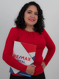 Marisol Carrazco - RE/MAX Capital