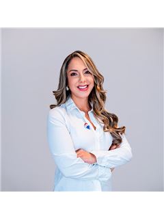 Roxana Moscoso - RE/MAX Prime