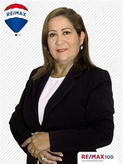Elena Sotomayor - RE/MAX 100 2