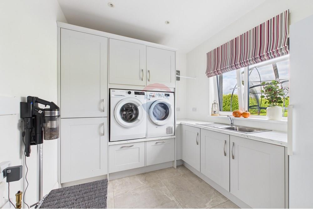 House - For Sale - Kilmacow, Kilkenny - 35. Utility.jpg - 770821001-1546