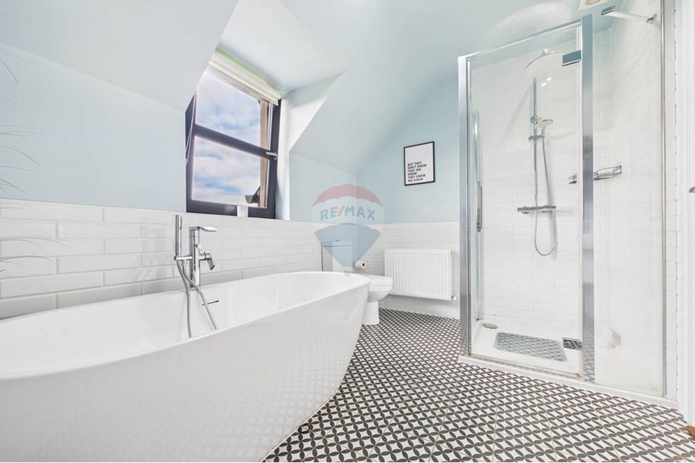 房子 - 待售 - Piltown, Kilkenny - 22. Main Bathroom.jpg - 770821001-1549