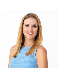 Samantha Payne - RE/MAX CAYMAN ISLANDS